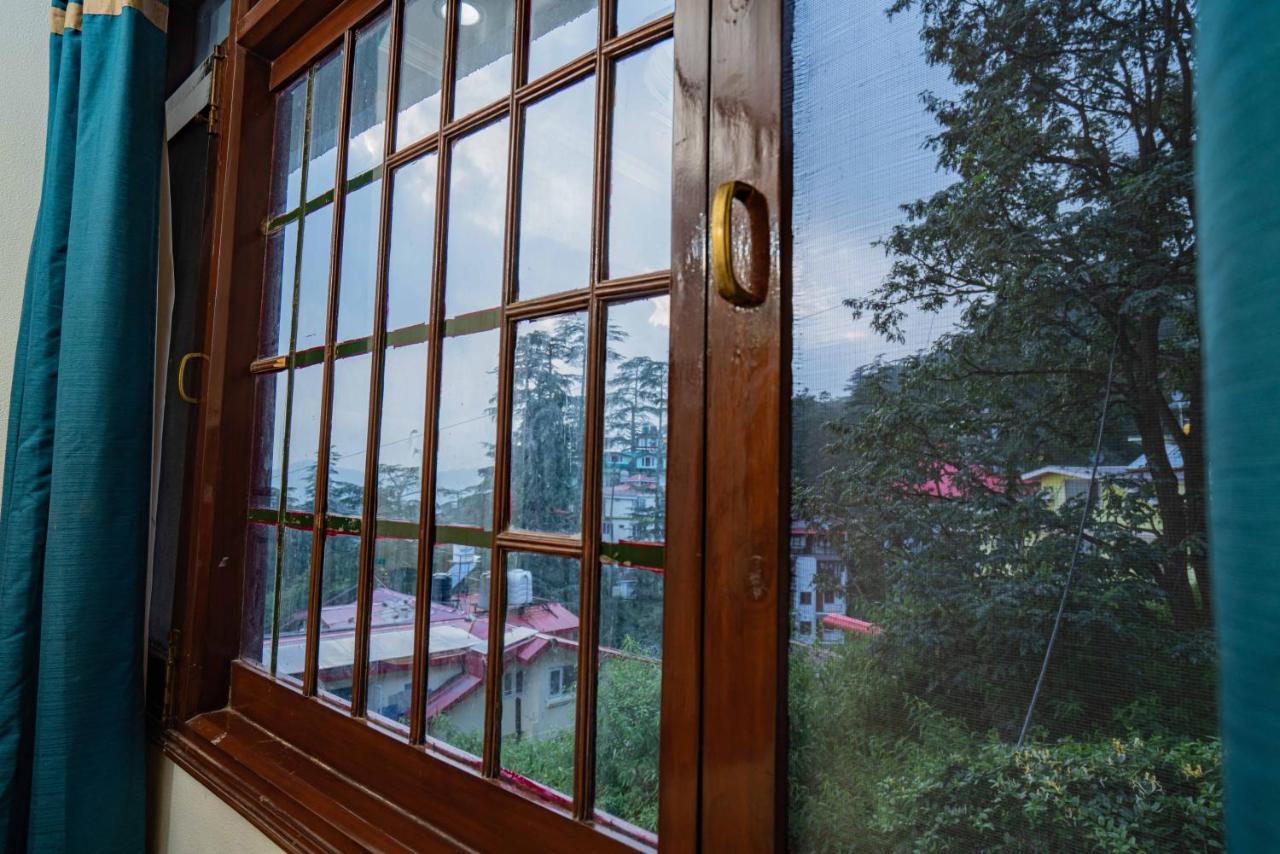 Ashiana Clarks Inn Shimla Buitenkant foto