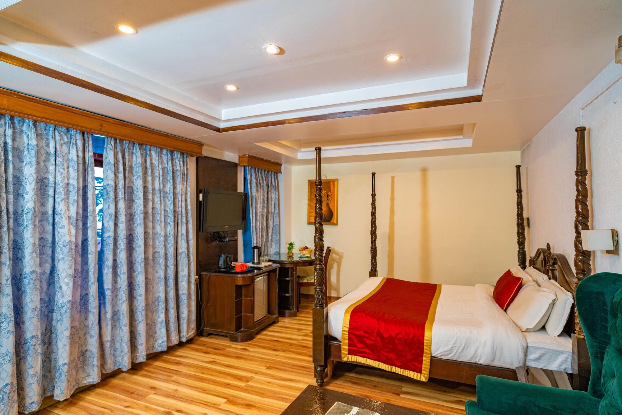 Ashiana Clarks Inn Shimla Buitenkant foto